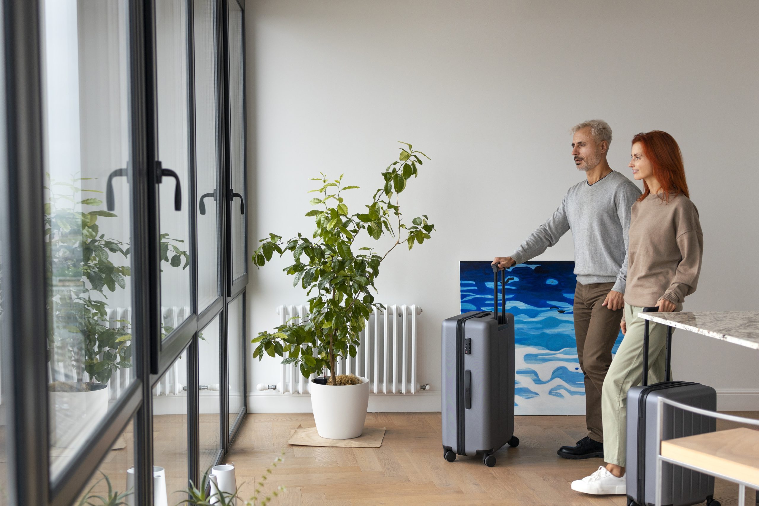 airbnb-host-welcoming-guests (3)